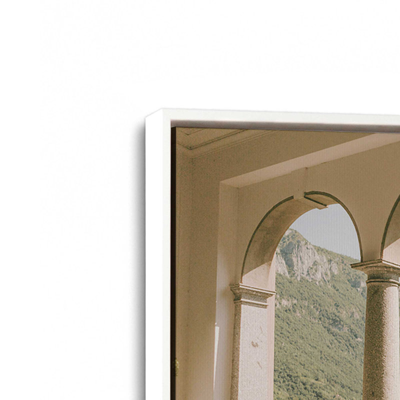 «Tranquil Arches», reproduction sur toile tendue, H 24,75 po x l 36,75 po x P 1,75 po, Cadre flottant blanc opaque, 1