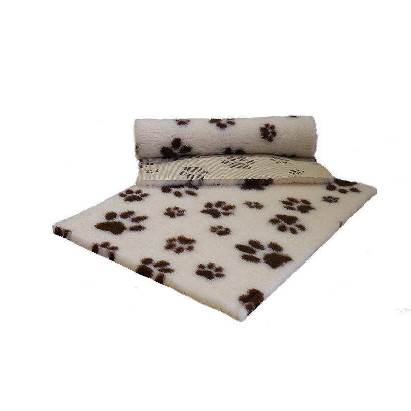 Vet Fleece Bedding | Non-Slip Multi-Paws Vet Bed O Animal Print Fleece Pet Bed, 3cm H x 183cm W x 76cm D, Magnolia/Brown