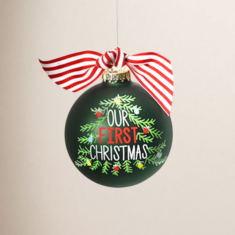 Ornement boule en verre pour le premier noël