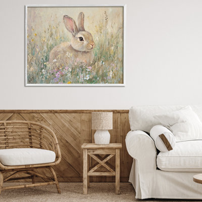 Giclée encadrée de lapin couleur douce dans un pré, design par Petal Prints Design