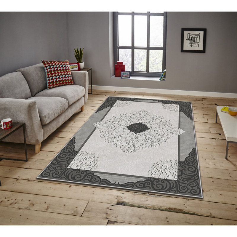 Luxurious Non-Slip Area Rug, 4.0 x 5.9 Feet, 100% Polyester, 740g/m² | Velvet Fabric with Digital Print | Easy-Clean Laminated Sponge Underside, Machine Washable | Perfect for Living Room, Bedroom & Home Decor