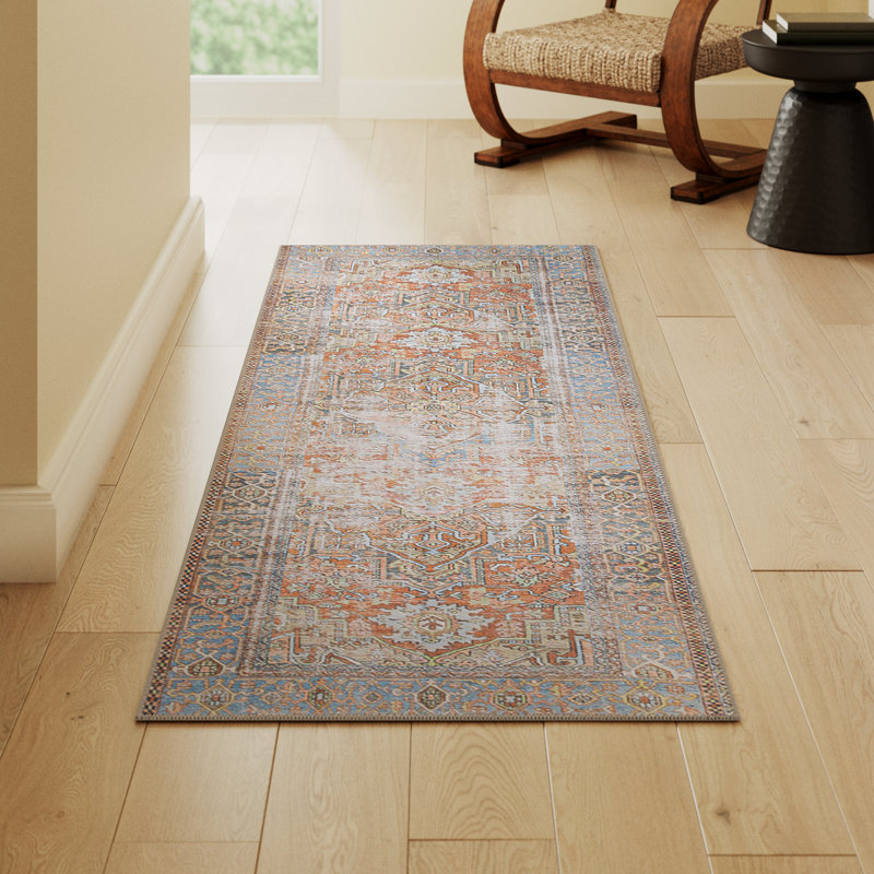 Skye Oriental Indoor Rug, Runner 2'6" x 7'6"