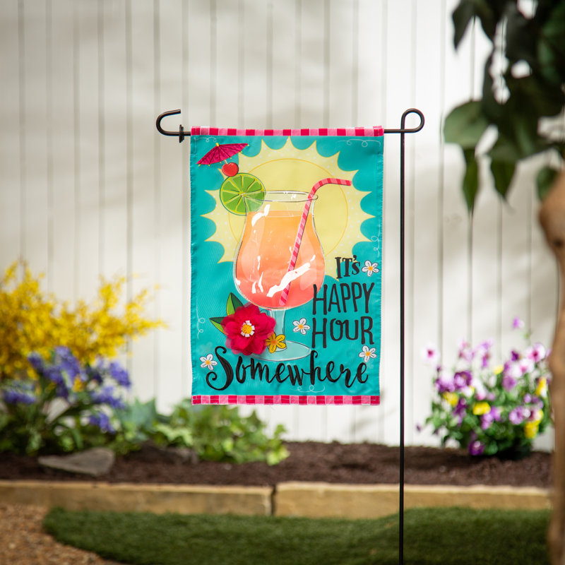 Drapeau de jardin en polyester 18 pi x 12,5 pi Shiyana It's Happy Hour