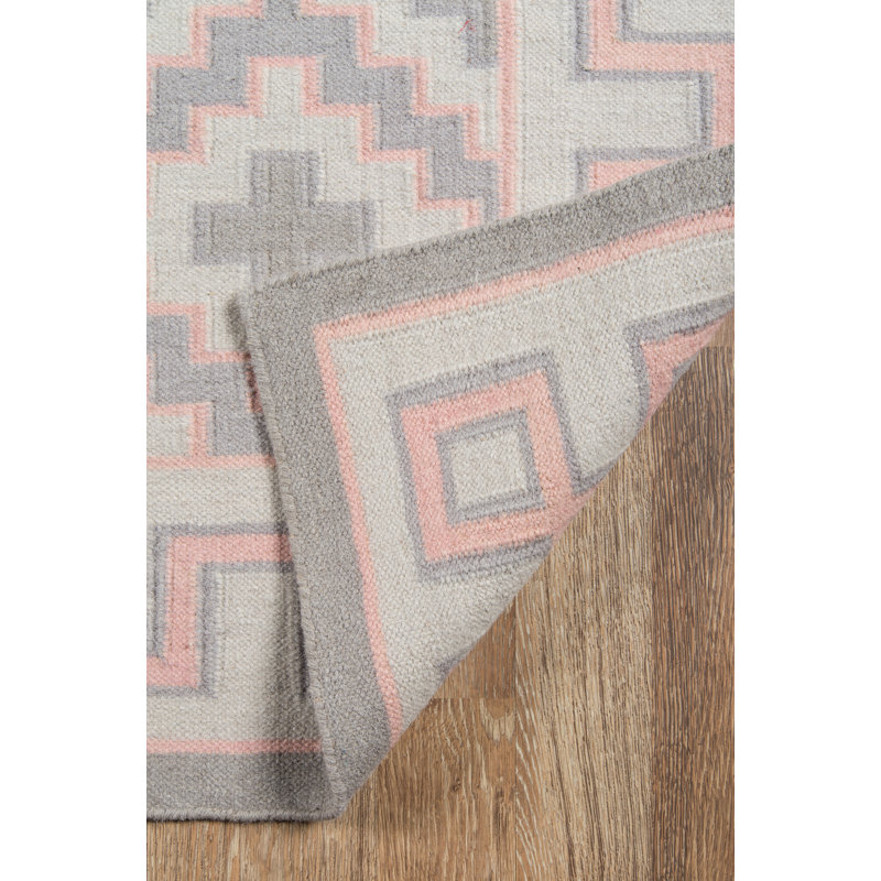 Thompson Hand Woven Wool Oriental Area Rug, Rectangle 3'6" x 5'6"