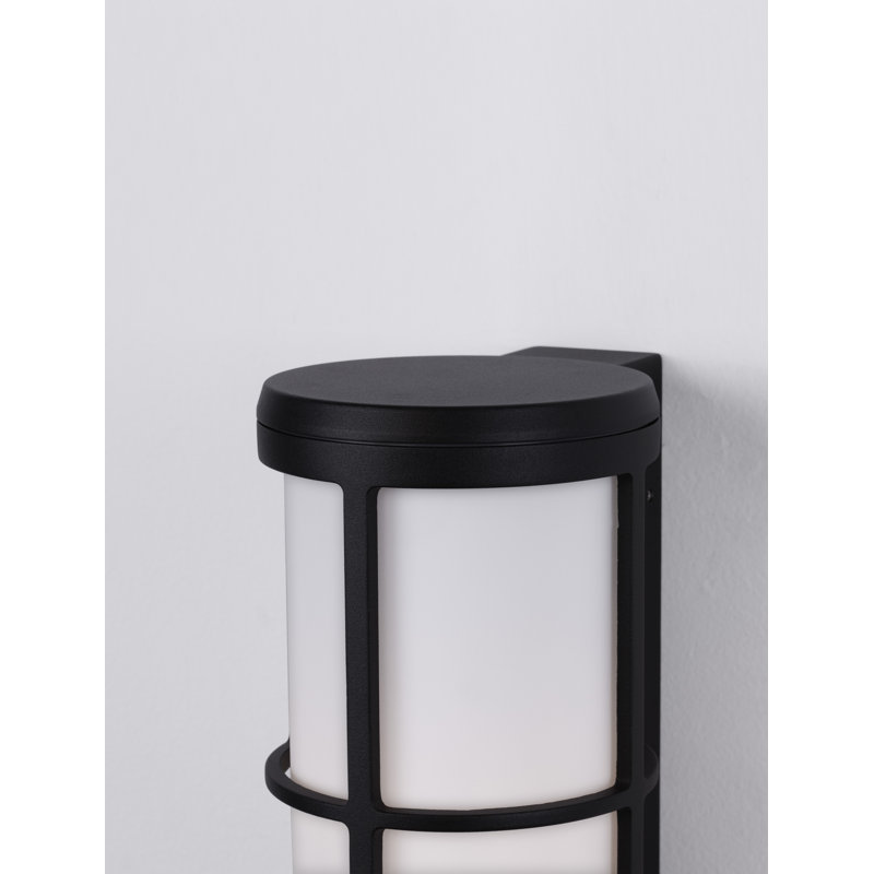 Outdoor Armed Sconce, Black