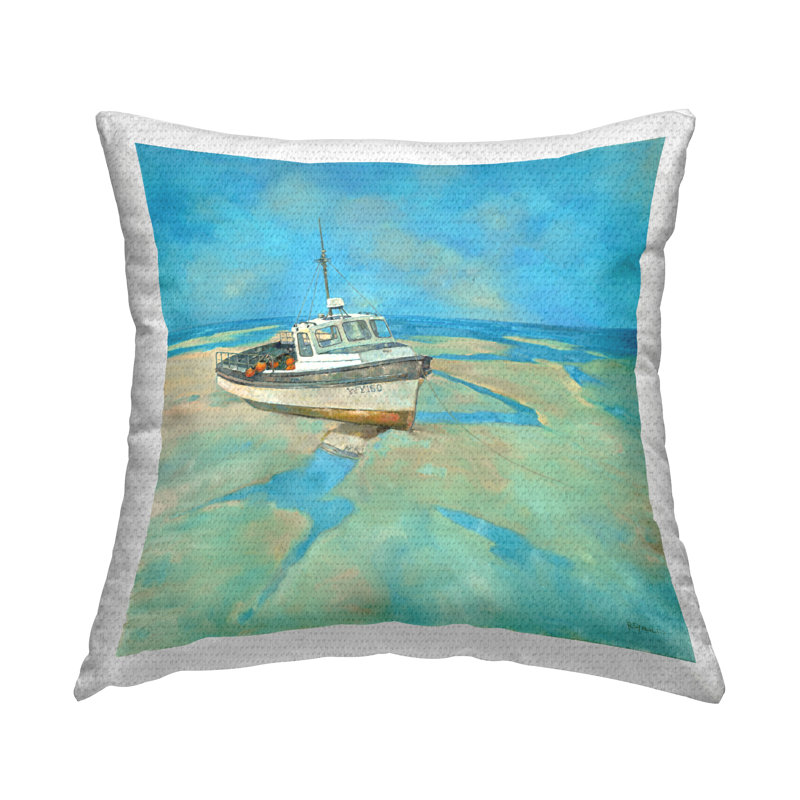 Coussin d'extérieur à basse mer avec embarcation de bateau sur la plage par Graham Reynolds