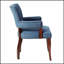 Chaise rembourrée à oreilles avec rembourrage moelleux et structure de soutien pour une assise confortable et élégante dans tout espace repas-548416933-548416935