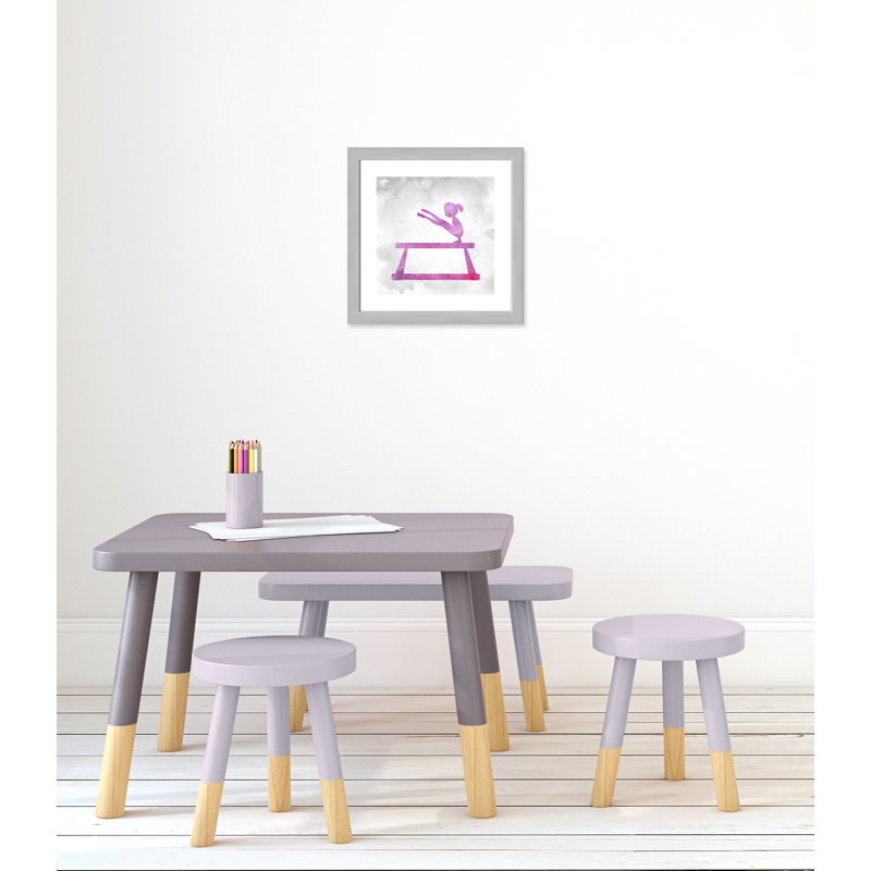 Gymnastique 3, impression sur papier, H 18 po x l 18 po x P 0,63 po, Encadré en argent non brossé