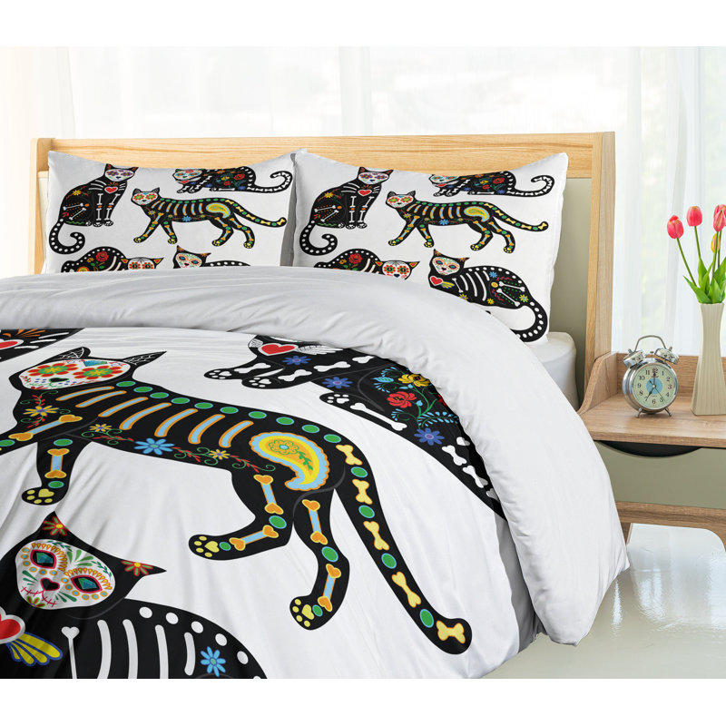 Sugar Skull Modern & Contemporary Duvet Cover, Queen Duvet Cover + 2 Standard Shams
