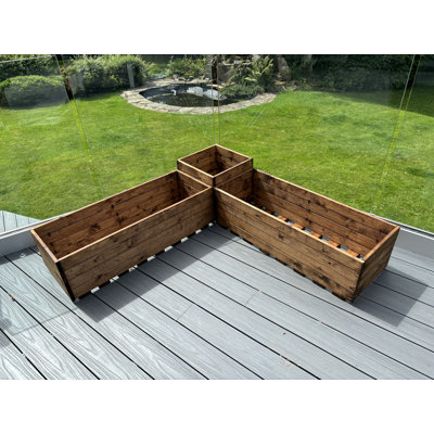 Cattaraugus Wood Planter Box