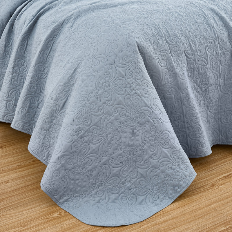 Luca 3-Piece Lightweight Microfiber Oversized Bedspread Set, King Coverlet/Bedspread + 2 King Shams, Cool Gray
