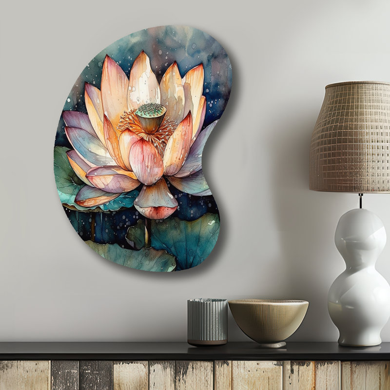 «Orange Lotus Floral Dreams I», art mural en métal à motif de lotus asymétrique, sculpture murale en métal de forme irrégulière