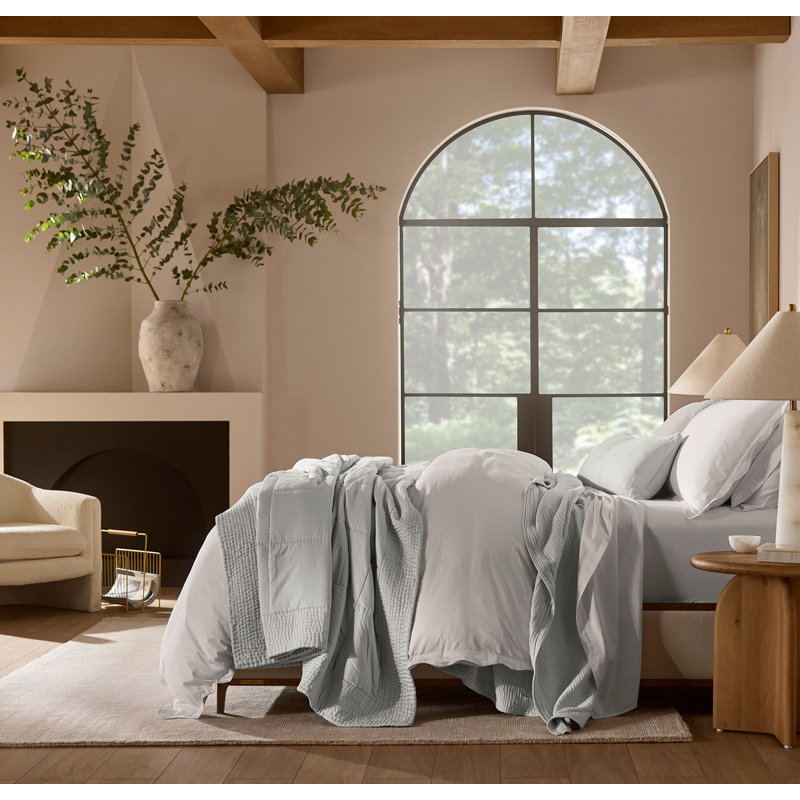 Signature Curved Edge Duvet Set, King/Cal. King Duvet Cover + 2 King Shams, White