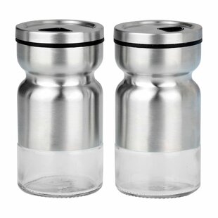 Glass Farmhouse Salt and Pepper shakers set - Cute Black Salt and Pepper  Shakers for Home Restaurant or wedding Gifts - Perfect addition to any  kitchen Decor - Rustic Salt and Pepper Shakers (BLACK)