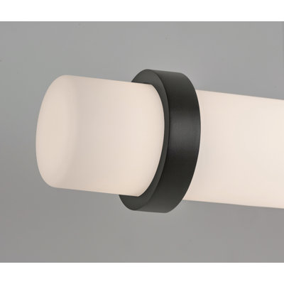 Miami - LED Linear Pendant - Black