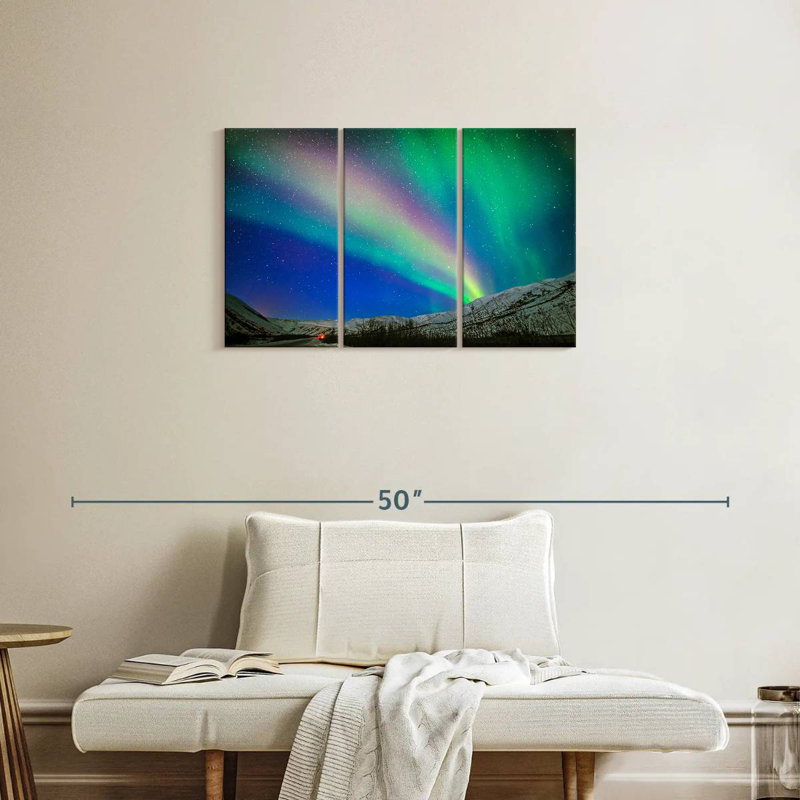 Rorry Dalton Highway Aurora, 20" H x 33" W