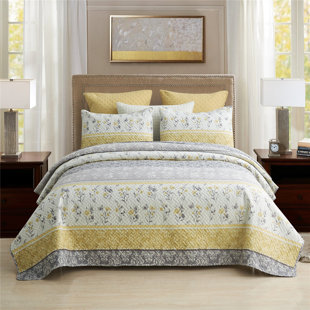 JML Grey/Yellow Floral Microfiber Reversible 3 Piece Quilt Set