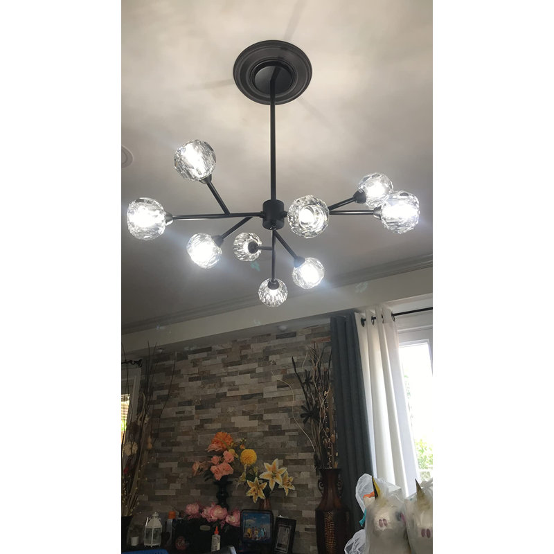 Lustre spoutnik linéaire moderne à 9 lumières Hermilinda