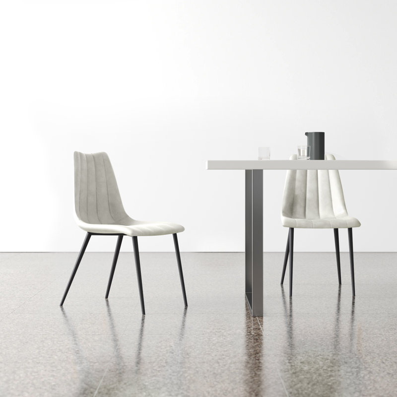 Chaise d'appoint rembourrée Finnigan, Simili cuir blanc
