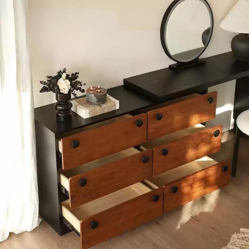 Vintage Style Bedroom Dresser
