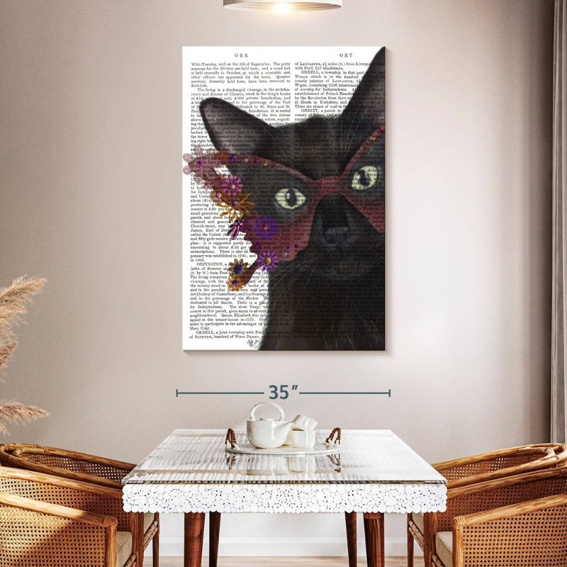 Chat Ketti et verres à fleurs II, H 51 po x l 34 po