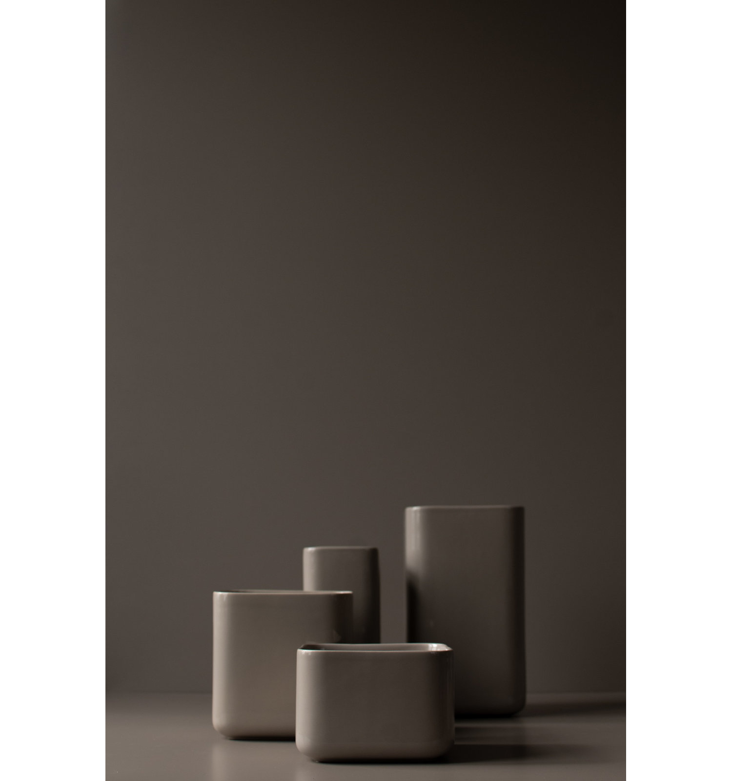 Ceramic Table Vase, Greige