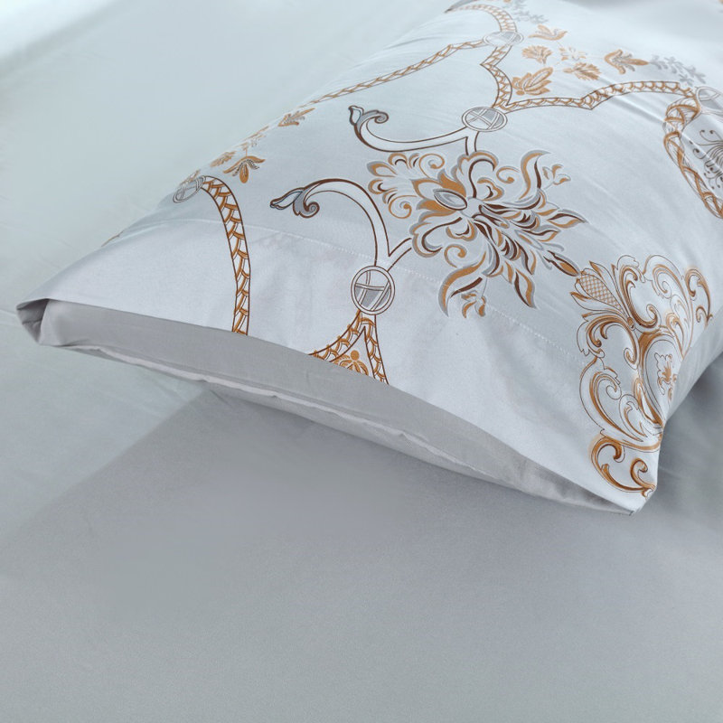 Shubozeman Cotton Blend Floral Comforter, King Comforter + 2 King Shams, White/Gold