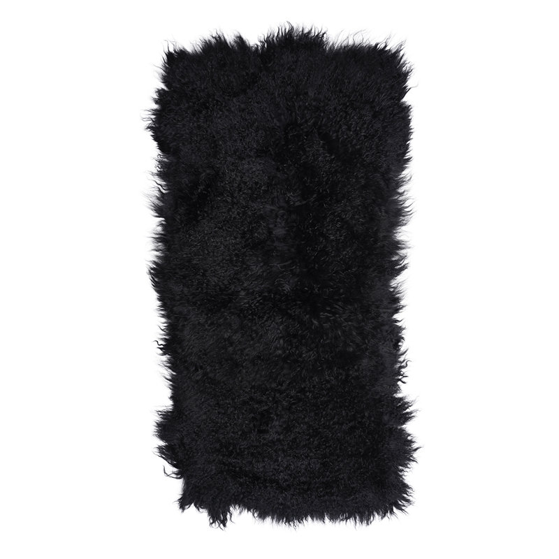 Sheepskin Area Rug in Black, Rectangle 2' x 4'