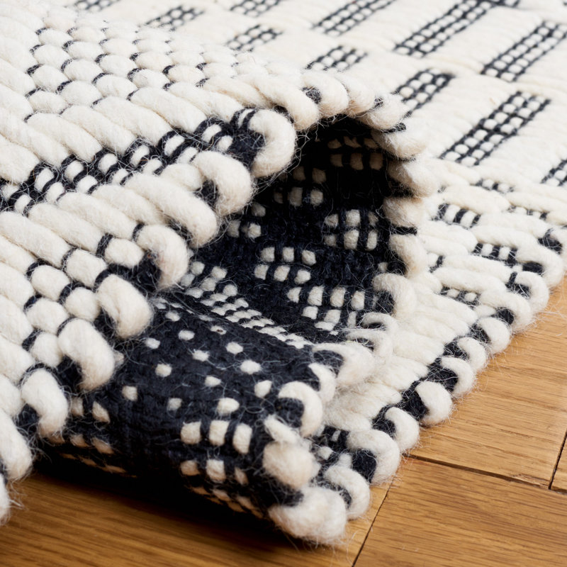 Serna Natura Hand Woven Wool Geometric Rug, Rectangle 9' x 12'