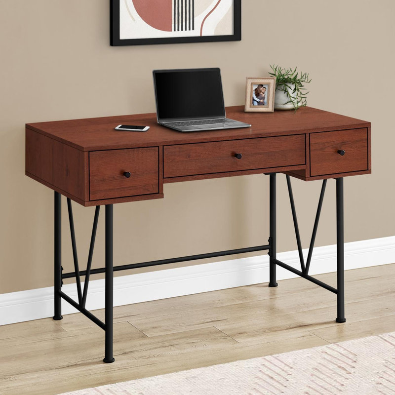 Bureau d'ordinateur moderne et minimaliste, Cerisier