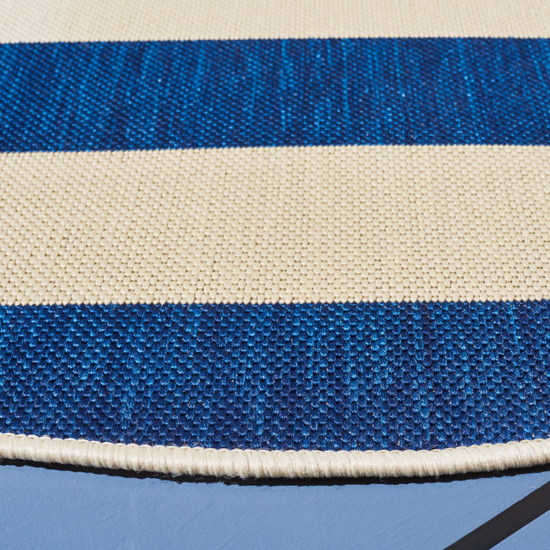 Tapis d'intérieur / extérieur à rayures Omarion Performance, Rectangle 2 pi x 3 pi 7 po