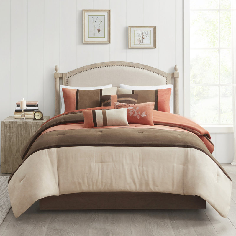 Literie Coral King en faux suède - Couette douce en microfibre 7 pièces tendance