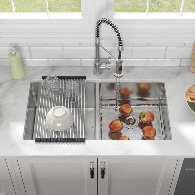 Évier de cuisine à double cuve encastrable 33 po x 19 po