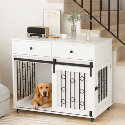 Cage de rangement élégante blanche pour chien de 100 cm (39,39 po) avec double tiroir, porte coulissante de style grange et roues verrouillables. Convient aux chiens de petite et moyenne taille.