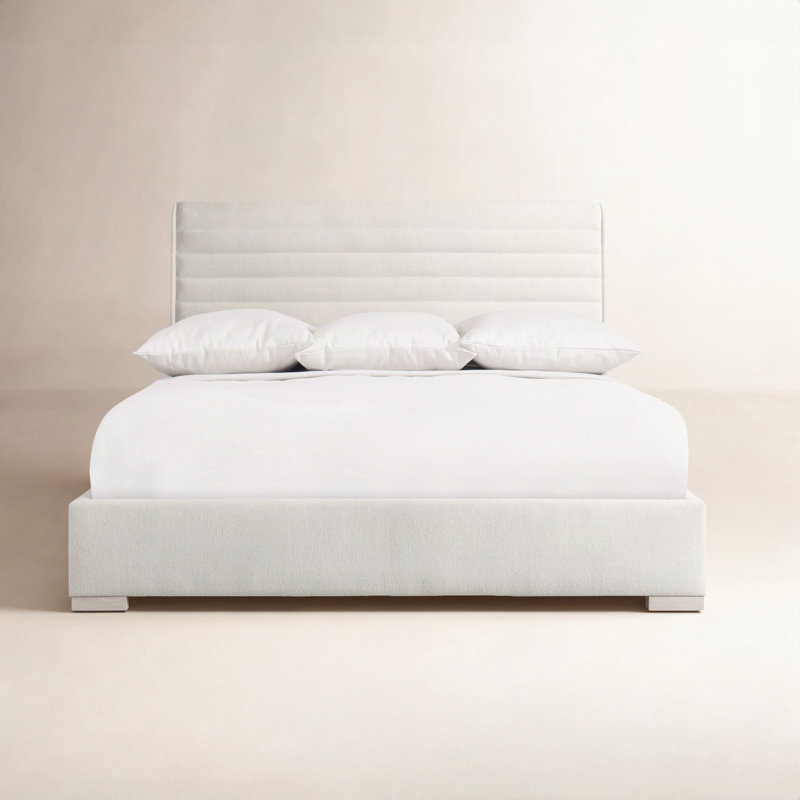 Sereno Upholstered Bed, Queen