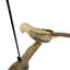 Sculpture mobile suspendue à deux niveaux, représentant trois oiseaux, en bois naturel côtier et bois flotté, 76 cm de haut.
