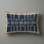 Coussin décoratif historique pour l'intérieur et l'extérieur-115085199-115085177