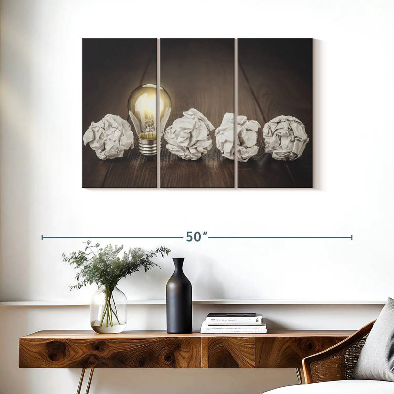 Alcaraz Bright Idea, 24" H x 38" W