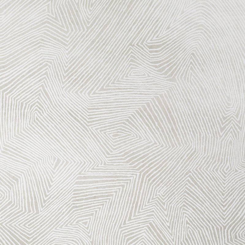Labyrinth Grand Wallpaper, Soft Silver