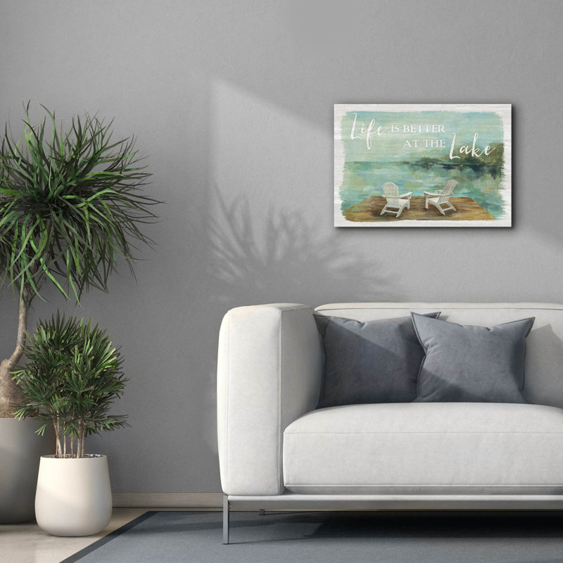 «Lakeside Retreat I» par Silvia Vassileva, art mural sur toile, H 18 po x l 26 po x P 0,75 po
