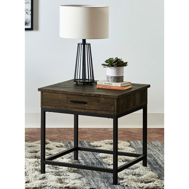 Table de bout carrée avec base en métal et finition chêne brun, un tiroir pour le rangement
