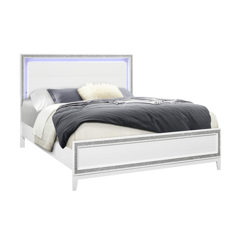 Très grand lit très grand en blanc - 4 lattes et supports de pieds centraux, éclairage décoratif à DEL, garniture en cristal concassé avec design à paillettes DEL sensibles au toucher