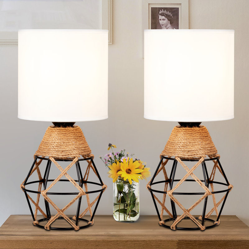 Ensemble de 2 lampes de table, lampes de chevet tissées pour table de chevet avec interrupteur marche / arrêt et abat-jour en tissu blanc