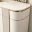 Buffet moderne et multifonctionnel.-128965237