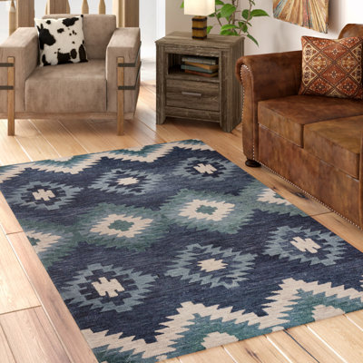 Doretta Wool Geometric Indoor Rug
