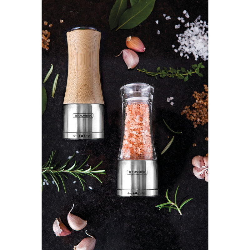 Brand Realce No Power Source Required / Manual Salt & Pepper Mill