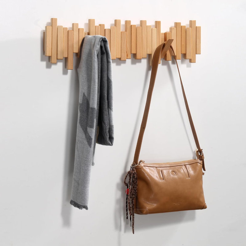 Portemanteaux en bois