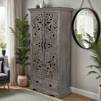 Oidhche Armoire