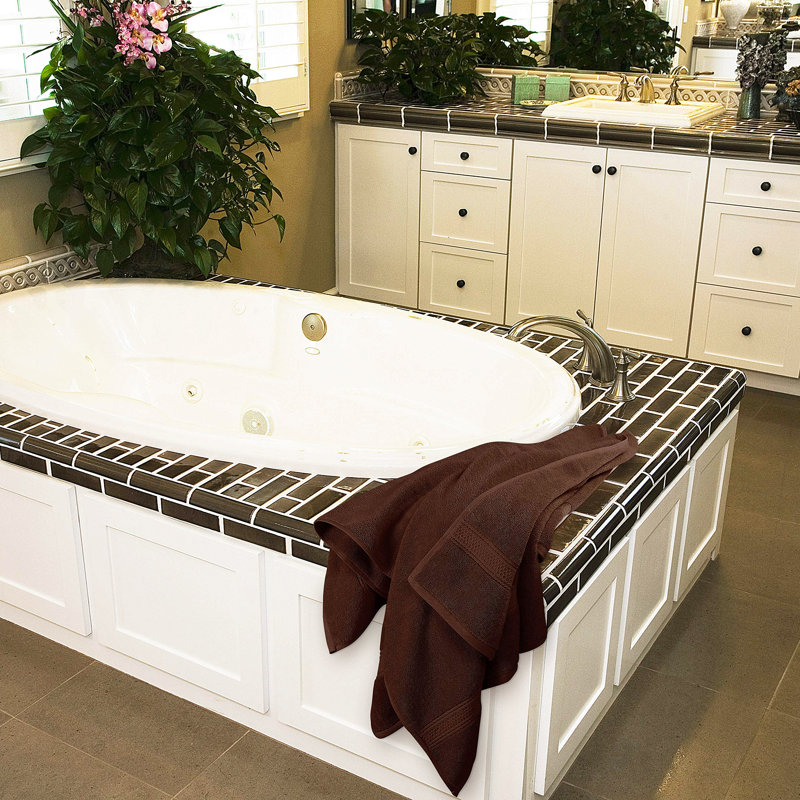 Saladin Bath Towel, Brown