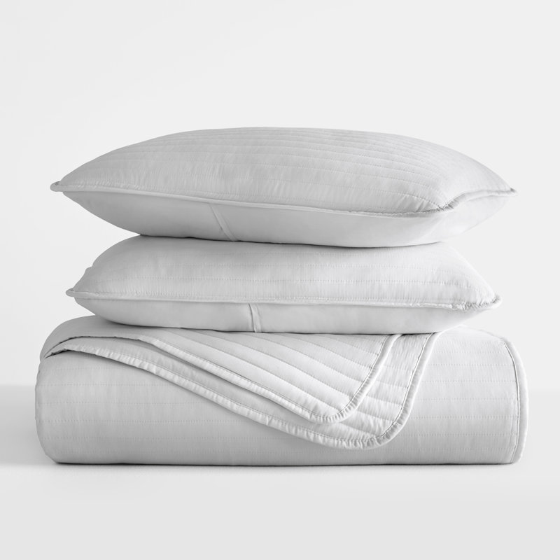 Becky Cameron Lightweight All Season Stripe Stitch Quilt Set with Shams, Twin Quilt + 1 Standard Sham, White
